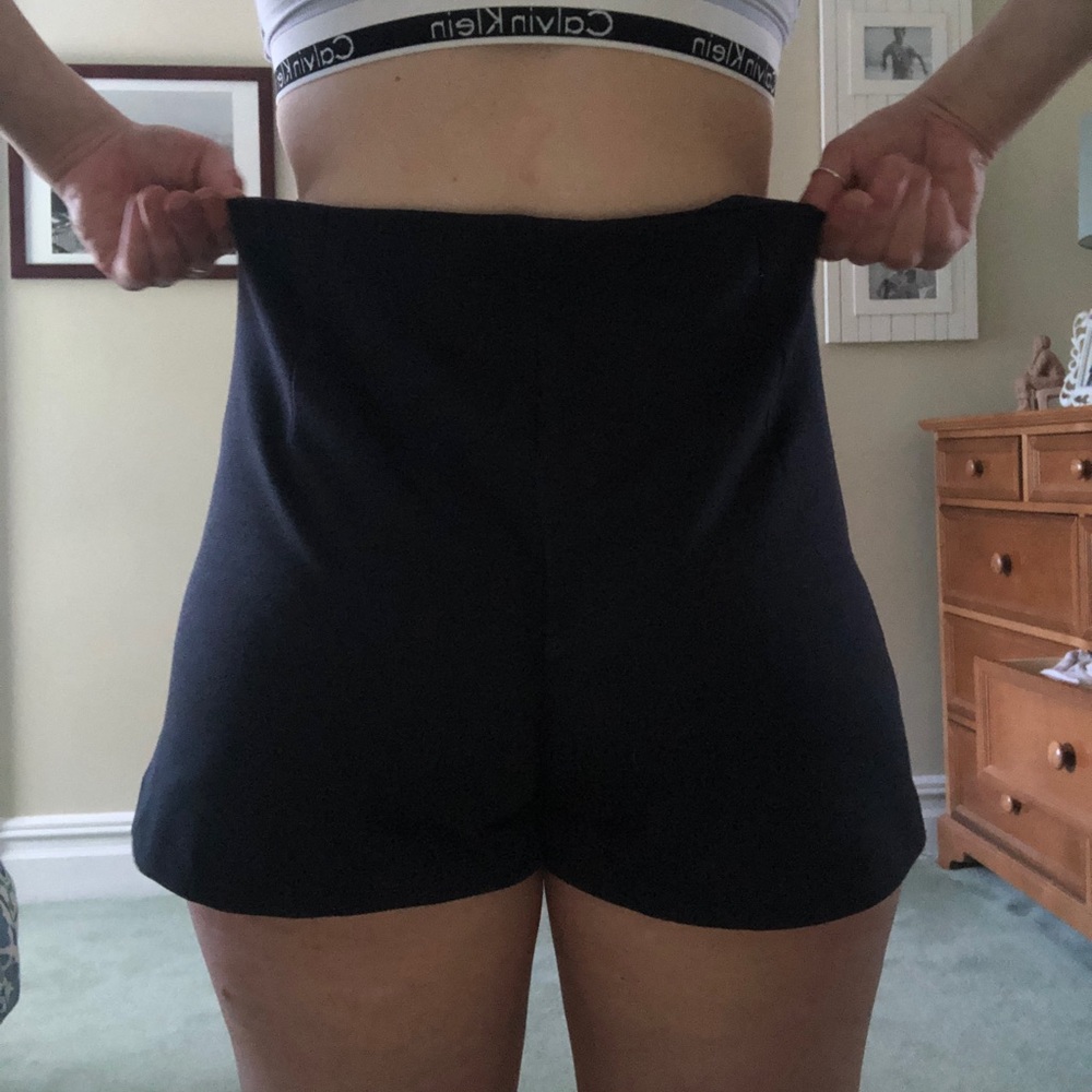 Skort - Picture 2 of 2